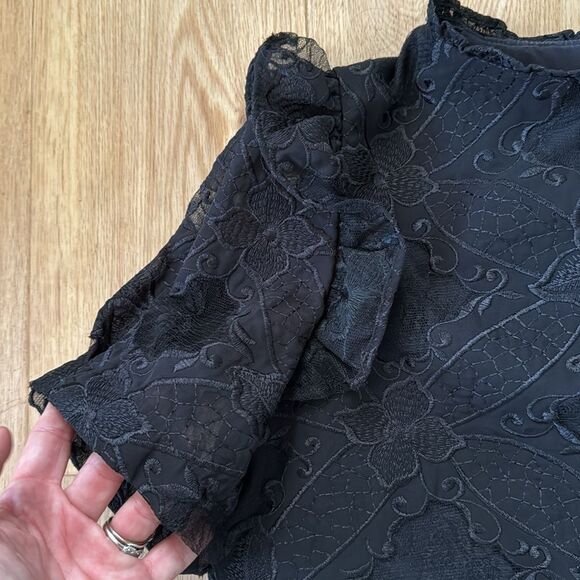 Luba by Hannah Payne Black Lace Short Sleeve Blouse with 3 Ties Size 6 - Picture 3 of 8